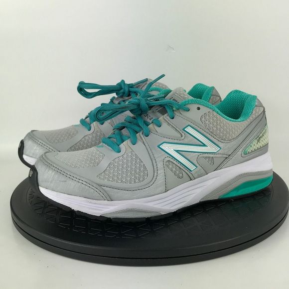 New Balance Shoes - New Balance 1540 V2 USA Silver/Green Running Shoes W1540SG2 Women’s Size 6.5